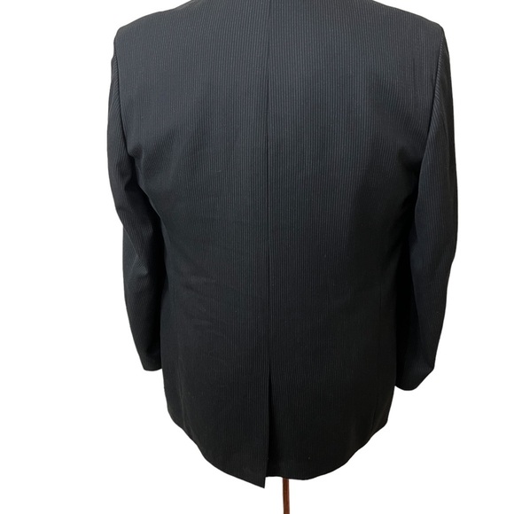 MERONA MENS DRESS BLAZER PINSTRIPE SIZE 46L IN GREAT CONDITION BKAZER ONLY. - Picture 6 of 8
